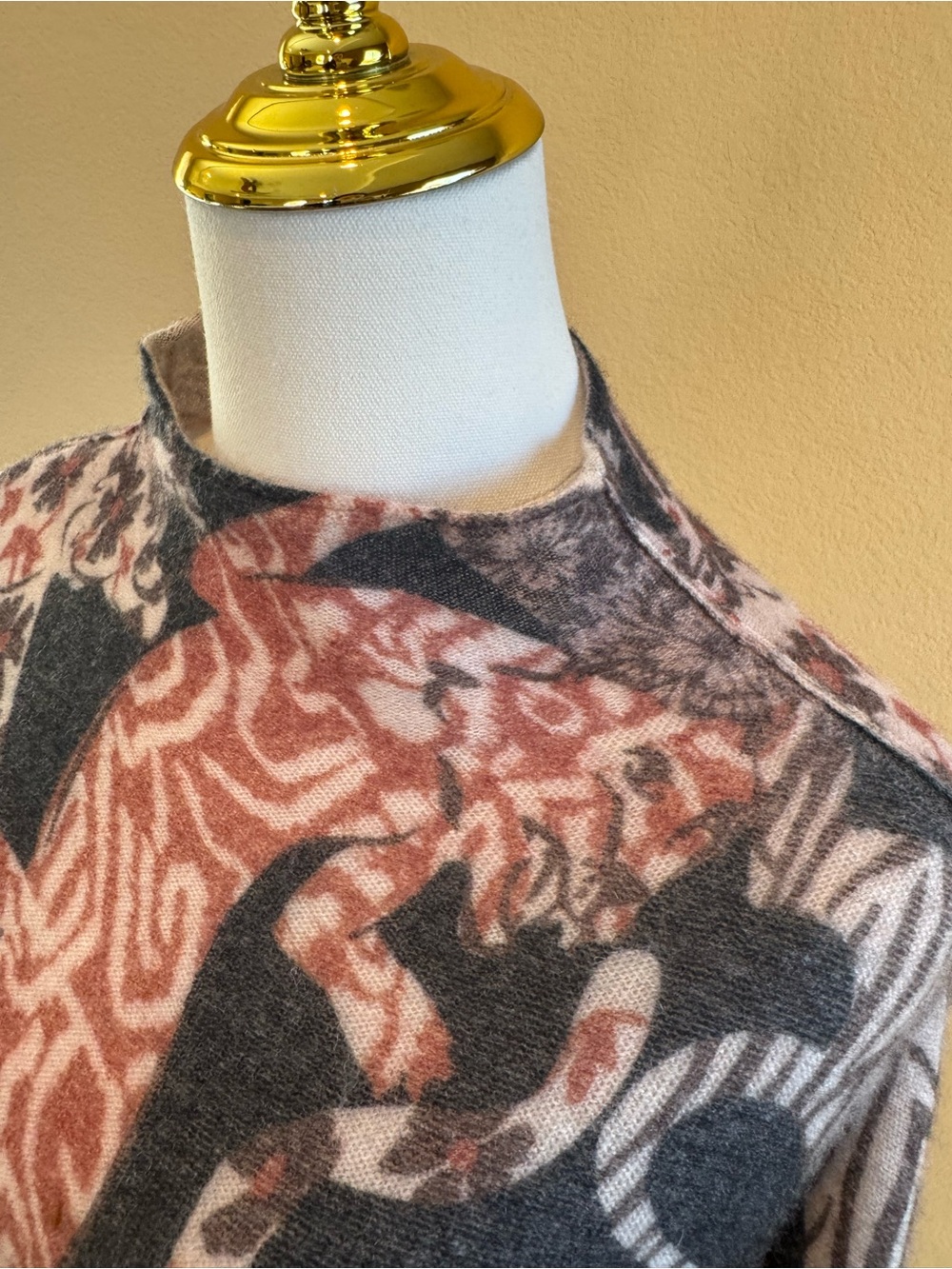 Anthropologie Pilcro Alani Tiger Leopard Cashmere Sweater Mock Neck Oversized L - Picture 3 of 12